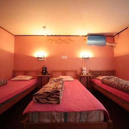 Comeinn Guesthouse Hongdae - Female Only سيول المظهر الخارجي الصورة