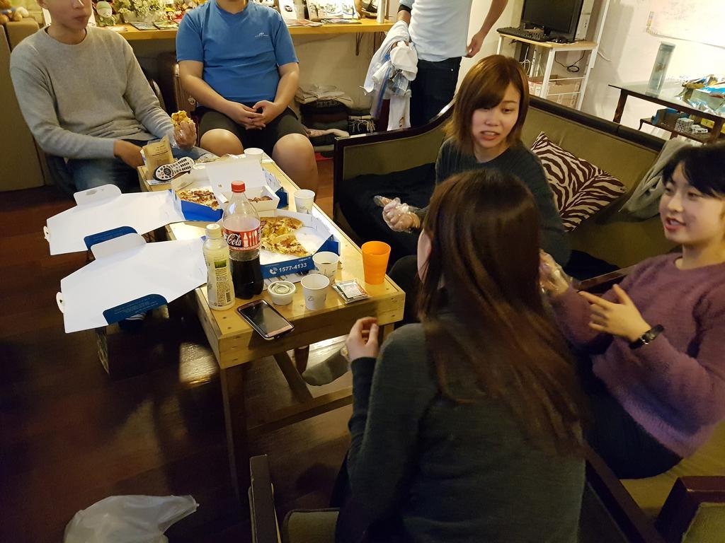 Comeinn Guesthouse Hongdae - Female Only سيول المظهر الخارجي الصورة