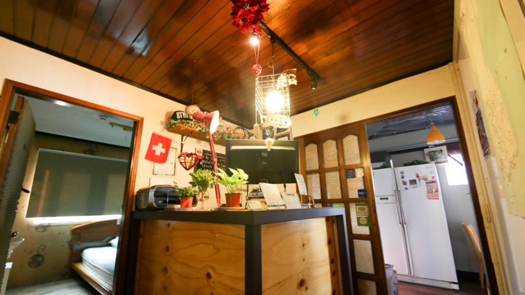 Comeinn Guesthouse Hongdae - Female Only سيول المظهر الخارجي الصورة