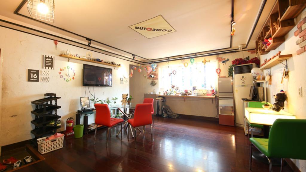 Comeinn Guesthouse Hongdae - Female Only سيول المظهر الخارجي الصورة